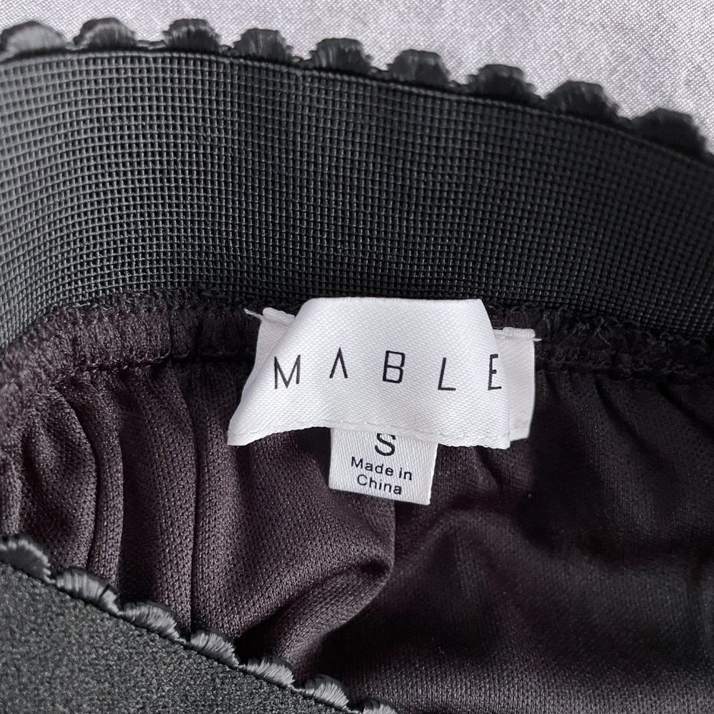 Tulle Midi Ballerina Skirt Black | Mable - Picture 3 of 4